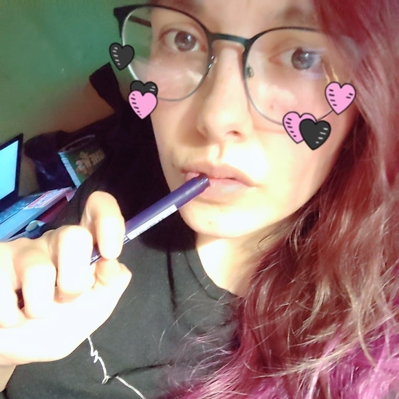 Meet your Posher, Jes - Picture 1 of 1